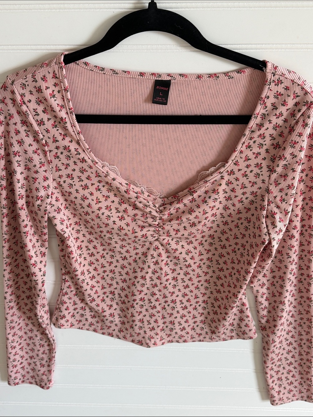 ROMWE Light Pink Floral Ribbed Long Sleeve Top